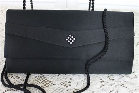 How Magid Bag Company is Bridging the Gap Between Fashion and Functionality